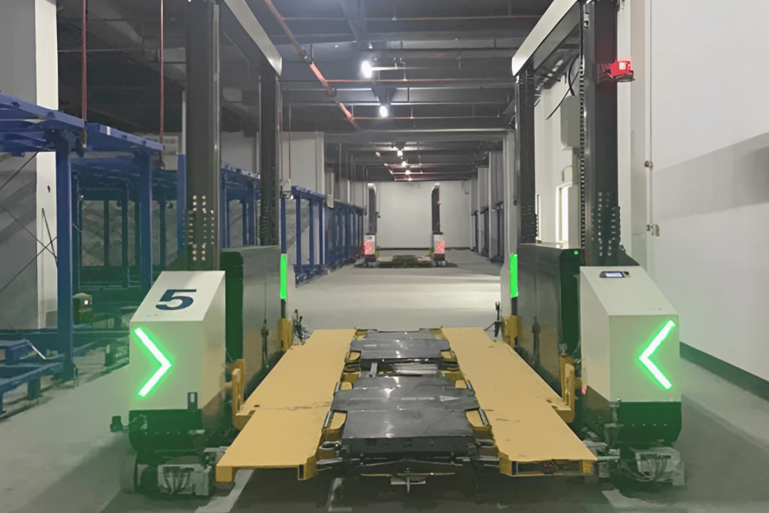 Double Layer Parking Robot